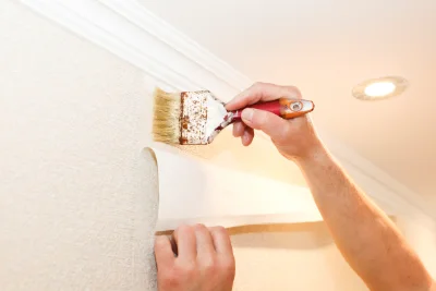 Pose de papier peint à Hangenbieten — revêtements muraux et toiles de verre